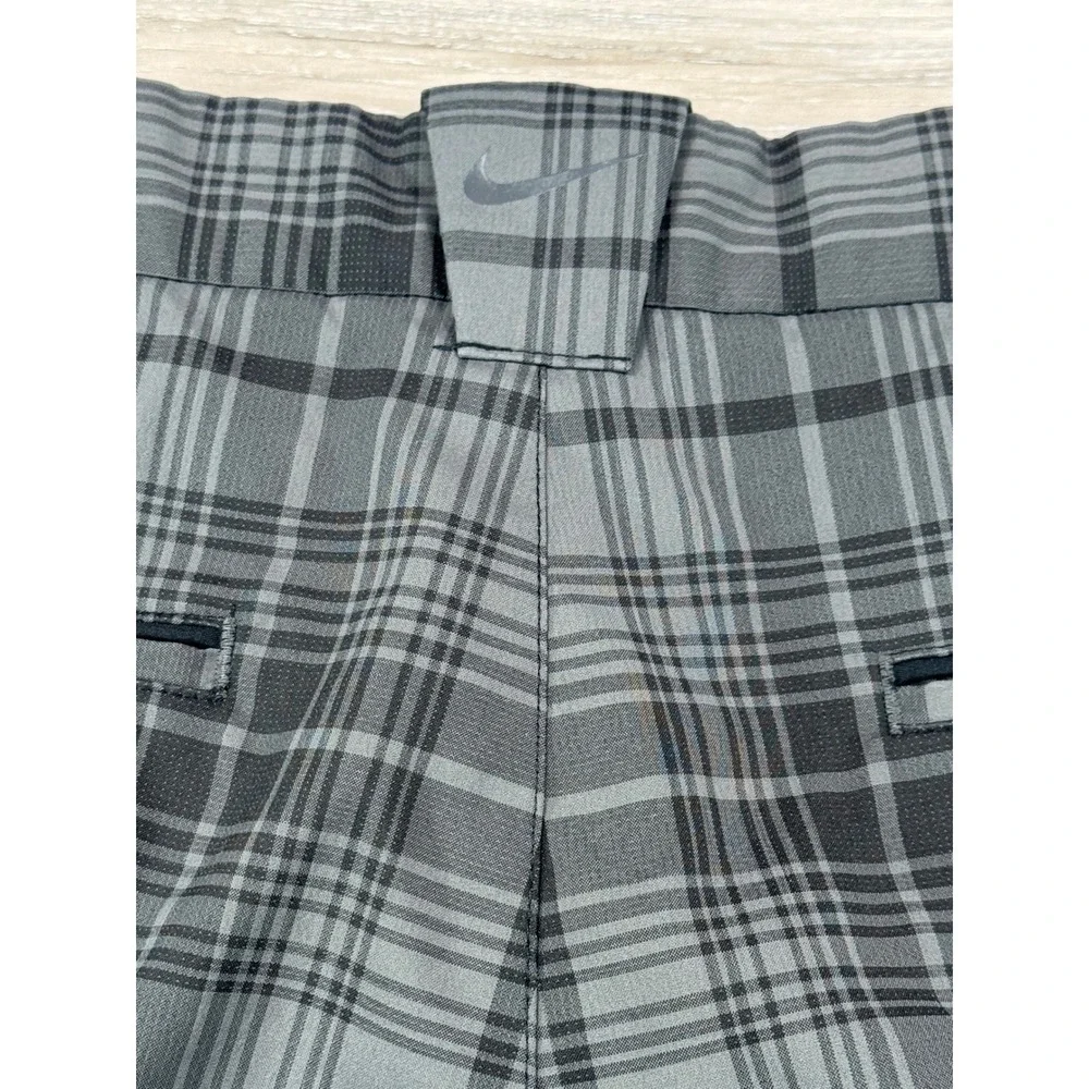 Nike Golf Mens Dri-FIT Plaid Shorts Grey Black Size 30 Performance‎ Activewear